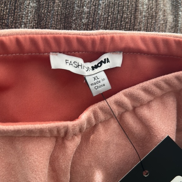 Fashion Nova light pink mermaid dress - Picture 5 of 6